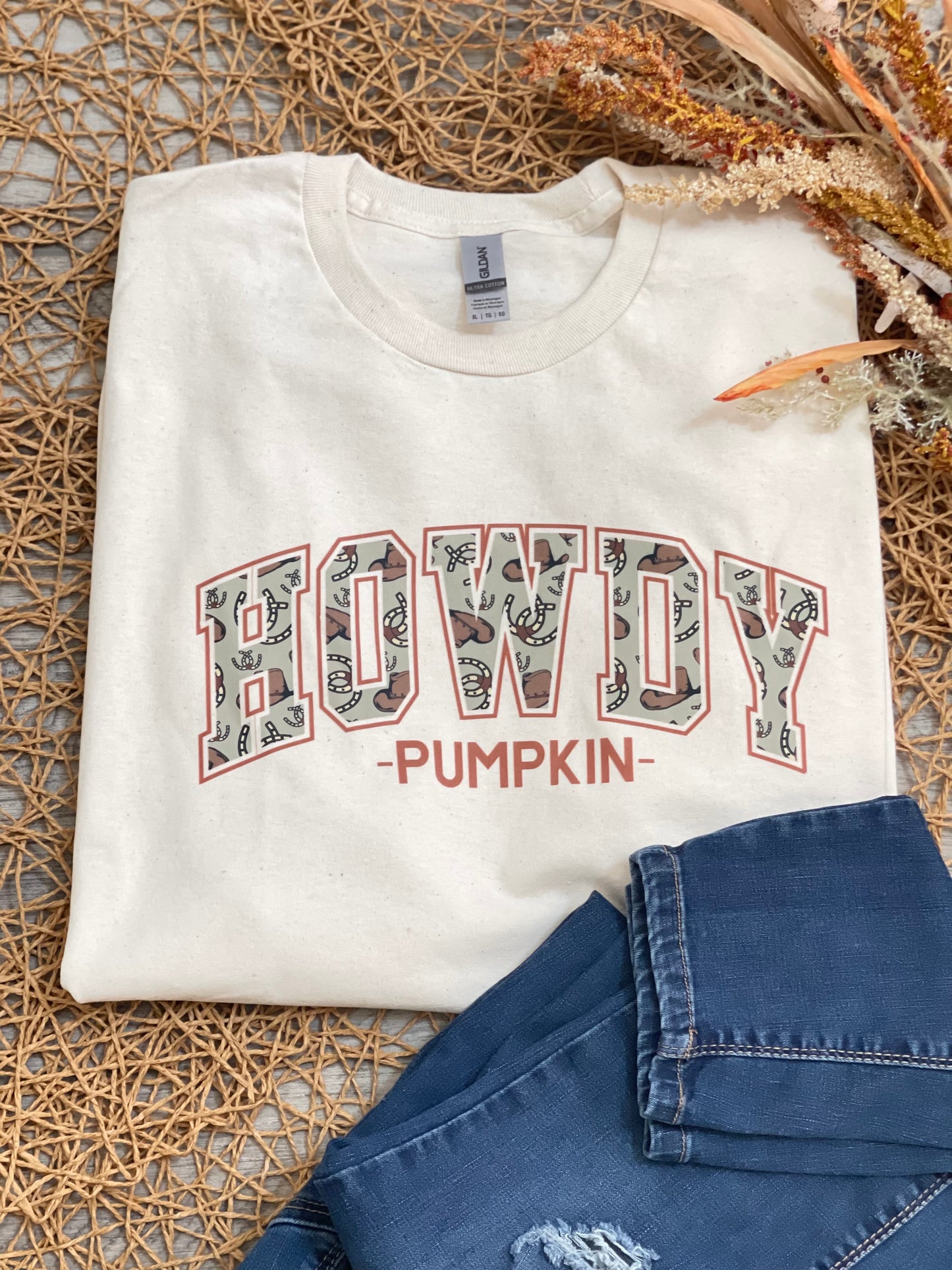Howdy Pumpkin -Tee