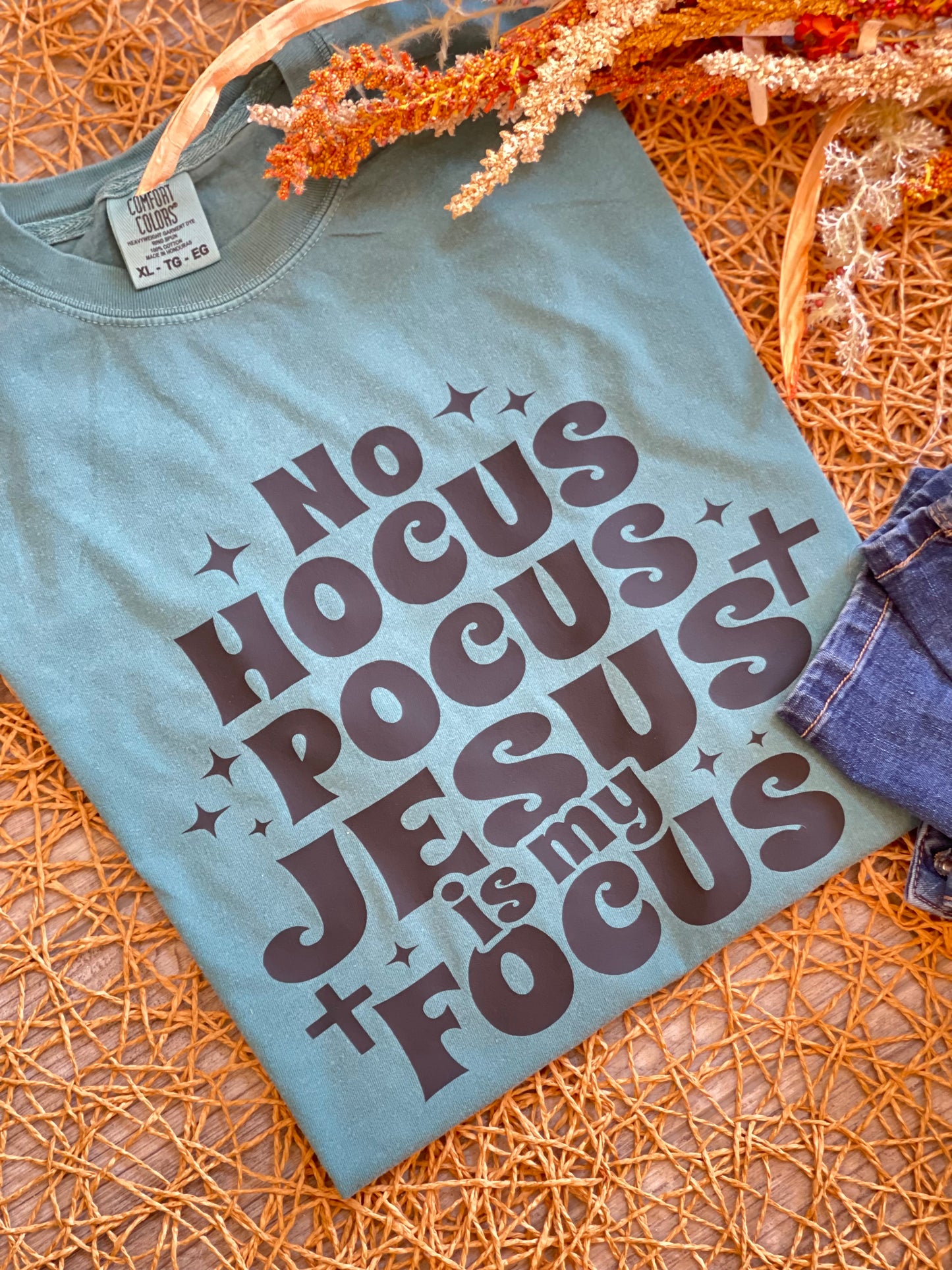 No Hocus Pocus-Tee